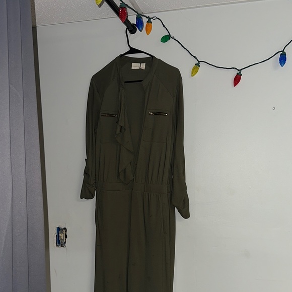 Chico's Deep Olive Apparel - Picture 1 of 3